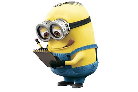 Minion concentrado escreve num caderno, em Meu Malvado Favorito