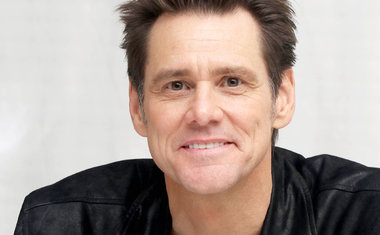Jim Carrey é acusado de ter facilitado a morte da ex-namorada