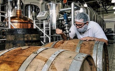 7 visitas imperdíveis em fábricas de cerveja pelo Brasil