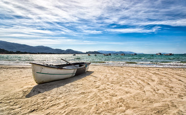 Aproveite o verão em Floripa com passagens aéreas a partir de R$ 180 (ida e volta)