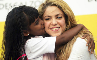 Escola pública fundada por Shakira, na Colômbia, é eleita a melhor do país