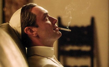 Estrelada por Jude Law, "The Young Pope" ganha data de estreia no Brasil
