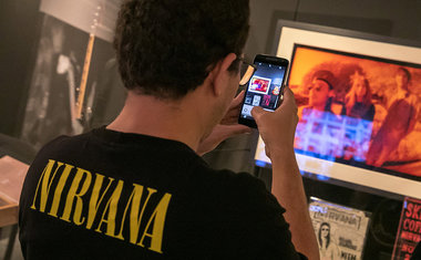Exposição do Nirvana chega a São Paulo com itens raros da banda; saiba o que esperar! 