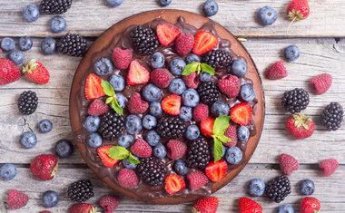 Torta Mousse de Panettone com Frutas Vermelhas