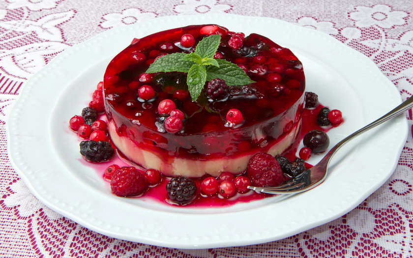 Bolo Gelado de Frutas Vermelhas