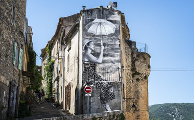 Visages, Villages
