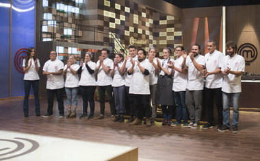 Conheça os 14 participantes do "MasterChef Profissionais", da Band