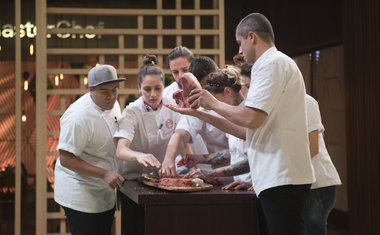 Cozinheiros do "MasterChef Profissionais" terão que mostrar que entendem de carne bovina nesta terça-feira (9)