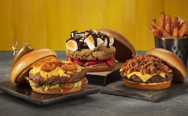 Outback lança hambúrguer de brownie e mais duas opções salgadas por tempo limitado; saiba mais!