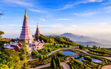 Além das praias: 7 destinos imperdíveis para conhecer na Tailândia