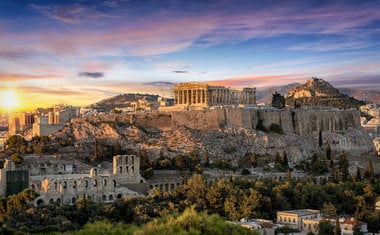 8 lugares imperdíveis para conhecer em Atenas