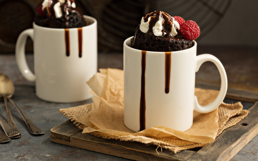 Bolo de chocolate de caneca