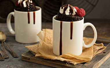 Bolo de chocolate de caneca
