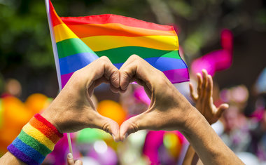 Transmissão ao vivo da Parada do Orgulho LGBTQIA+ de São Paulo na TV e Internet