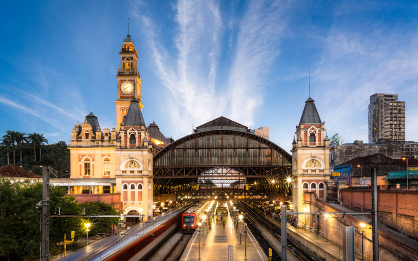 6 lugares imperdíveis para conhecer no bairro da Luz, em São Paulo