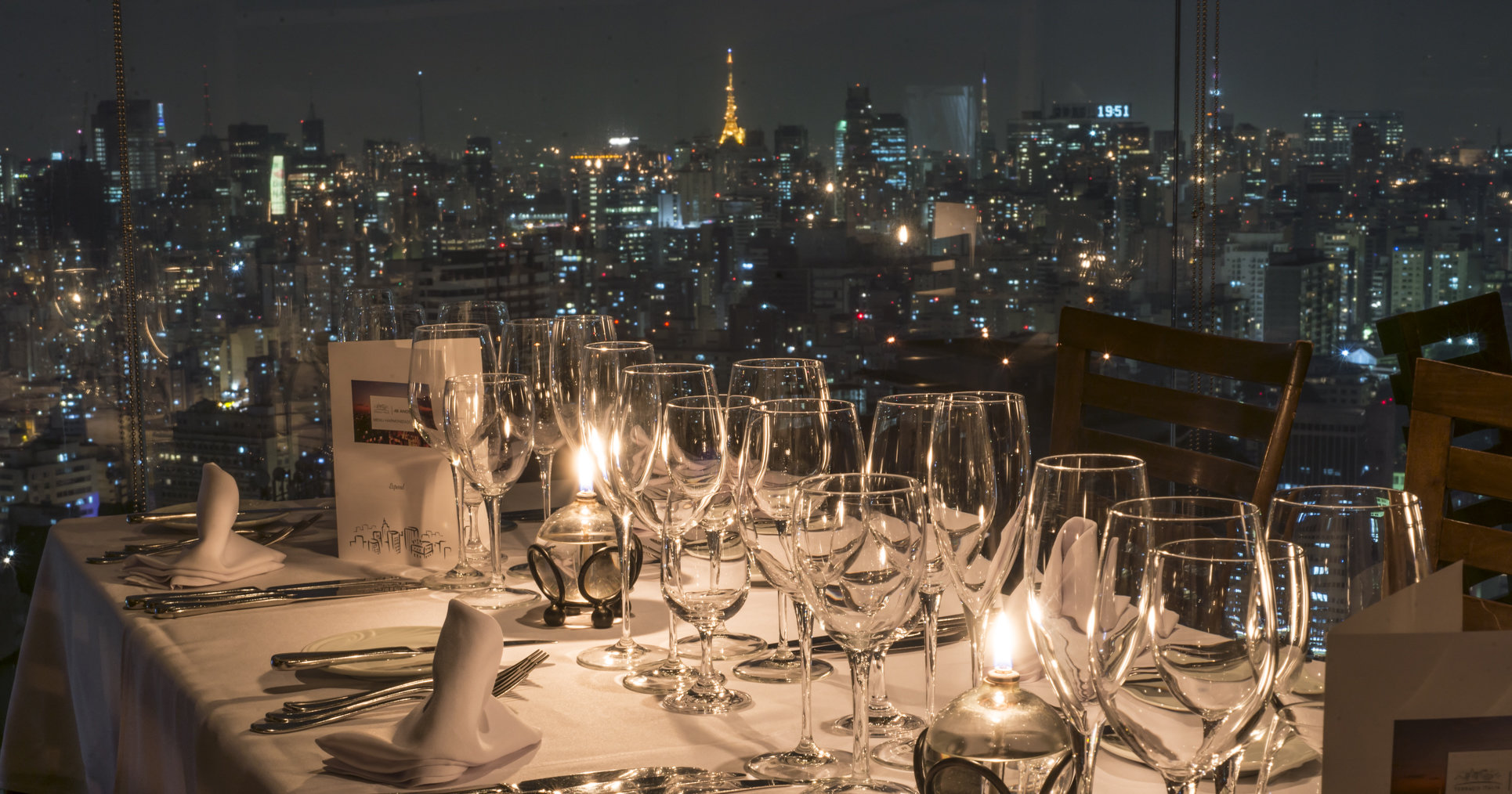 12 bares e restaurantes em prédios icônicos de São Paulo que você