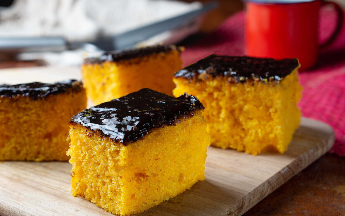 Bolo de Cenoura fofinho de Liquidificador - XtudoReceitas, Receita