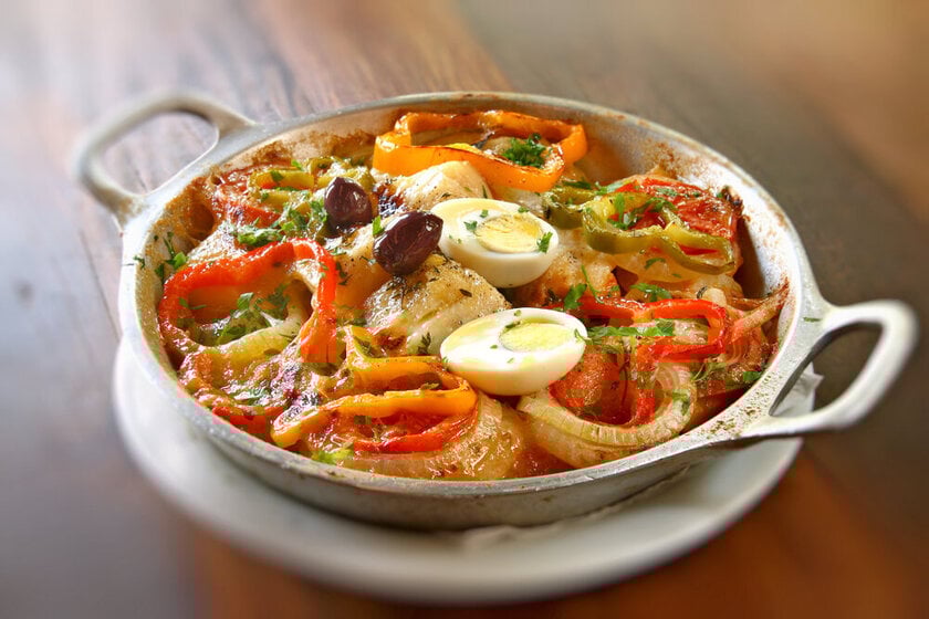 Como fazer bacalhau dessalgado no forno? Confira a receita!