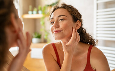 5 hábitos que vão te ajudar a melhorar a saúde da pele