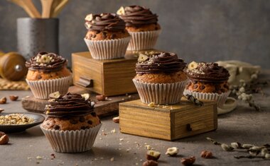 Receita de cupcake gelado de creme de avelã é fácil e deliciosa; veja o passo a passo!