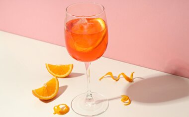 6 receitas fáceis de drinks para se refrescar no Verão