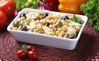 Salada de Bacalhau é deliciosa e fácil de fazer; confira a receita!