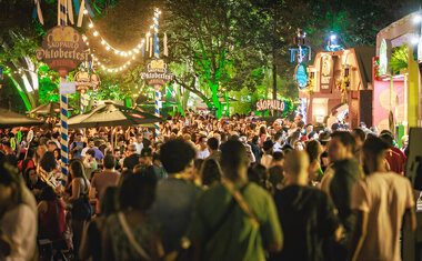 Imagem de destaque para Ingressos para a São Paulo Oktoberfest 2025 já estão à venda; saiba tudo!