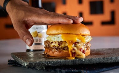 Imagem de destaque para Dia do Hambúrguer: 19 lugares deliciosos e imperdíveis para comemorar a data em São Paulo