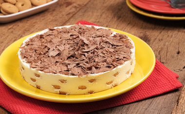 Imagem de destaque para Torta de bolacha fácil de liquidificador: receita rápida e irresistível