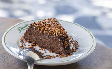 Imagem de destaque para Doces clássicos de infância ganham nova vida em São Paulo; veja onde provar ótimas receitas