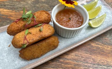 Imagem de destaque para Sabiá do Parque aposta em gastronomia saudável no coração do Ibirapuera