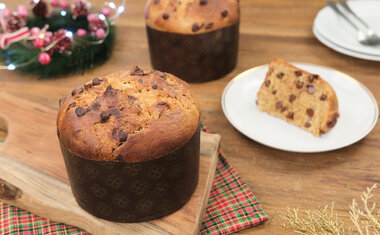 Imagem de destaque para Receita de chocotone caseiro é simples e deliciosa; veja o passo a passo 