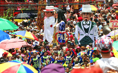 Imagem de destaque para Carnaval 2026 em Recife e Olinda: camarotes, day use e festas premium para curtir com conforto
