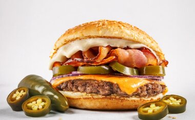 Imagem de destaque para Bullguer lança hambúrguer inédito com jalapeño e molho ranch por tempo limitado