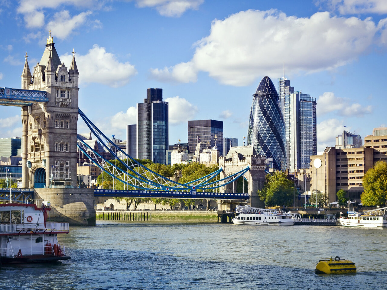 Uma cena do jogo the city of londres.