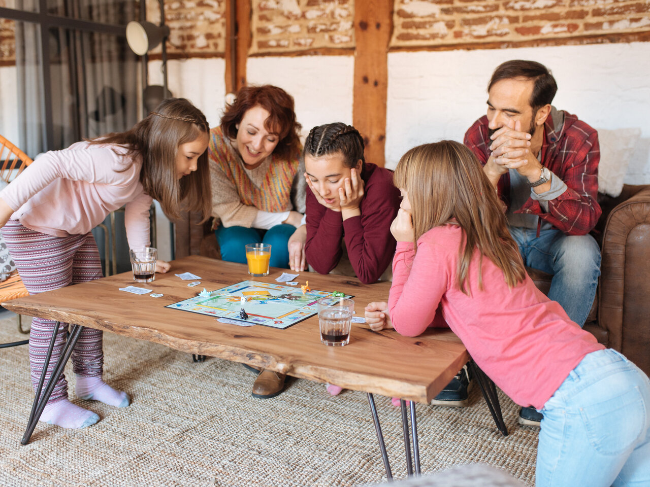 5 jogos de tabuleiro para se divertir com os amigos e a família