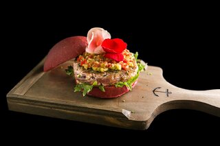Gastronomia:  Burger no Quintal no Sailor Burgers & Beers 