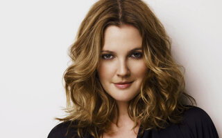 Filmes e séries: Drew Barrymore será um zumbi em nova série da Netflix