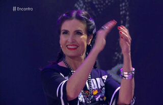 Famosos: Ao lado de Ludmilla, Fátima Bernardes arrasa dançando funk no "Encontro"