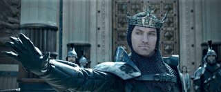 Cinema: Rei Arthur: A Lenda da Espada