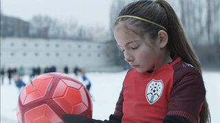 Comportamento: Nike protesta contra violência doméstica na Rússia em vídeo emocionante 