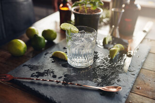 Bares: "Gin Tonic Week" oferece preço especial nos drinks à base de gim em bares de SP