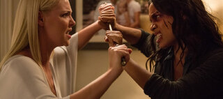 Cinema: “Paixão Obsessiva”: suspense trash traz Katherine Heigl e Rosario Dawson como rivais