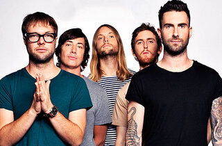 Shows: Com ingressos esgotados no Rock in Rio, Maroon 5 faz show em Curitiba