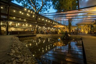 Restaurantes: Praça São Lourenço