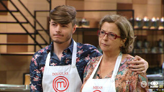 Reality shows: Em episódio emocionante, Douglas é eliminado do MasterChef Brasil