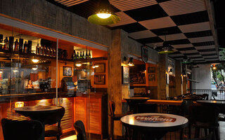 Bares (antigo): Tijucano Bar e Restaurante