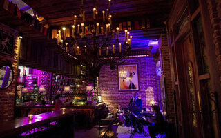 Bares (antigo): Charleston Bubble Lounge