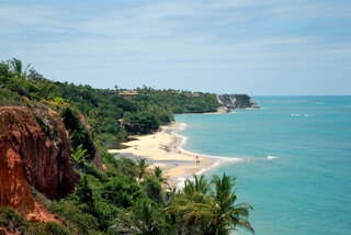 Viagens Nacionais: Saiba quais são as 20 praias mais bonitas do Brasil