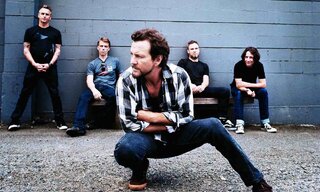 Shows: Pearl Jam deve ser headliner do Lollpalooza 2018, afirma jornal